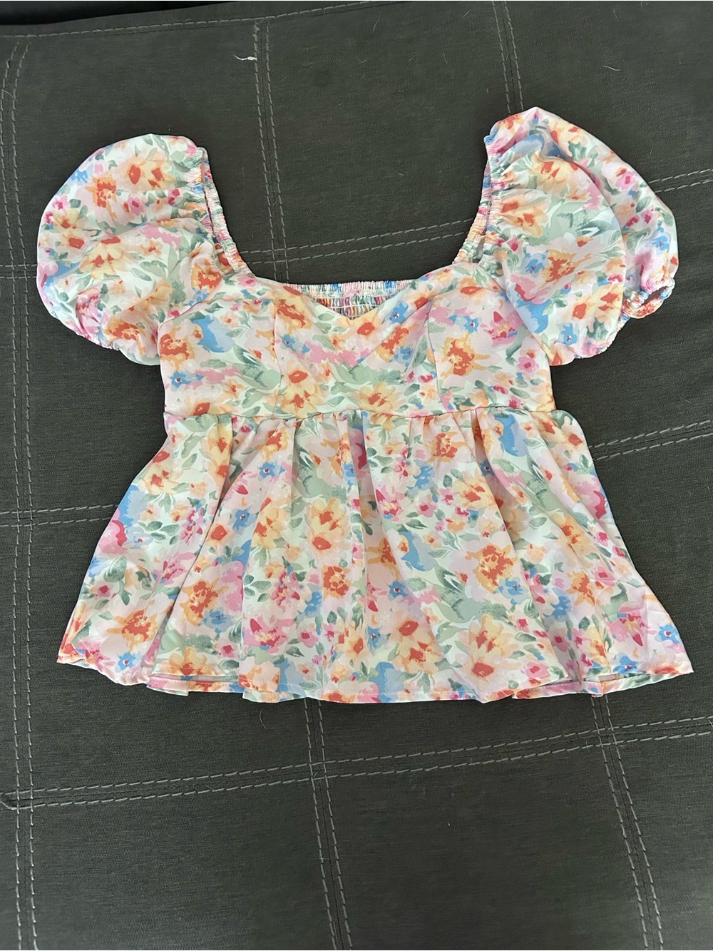 SHEIN Pastel Multi Floral Puff-Sleeve Peplum Top